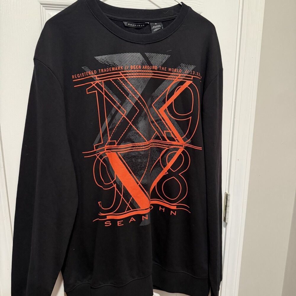 Sean John XL Black Graphic Sweatshirt Crewneck Pullover Red Logo Streetwear